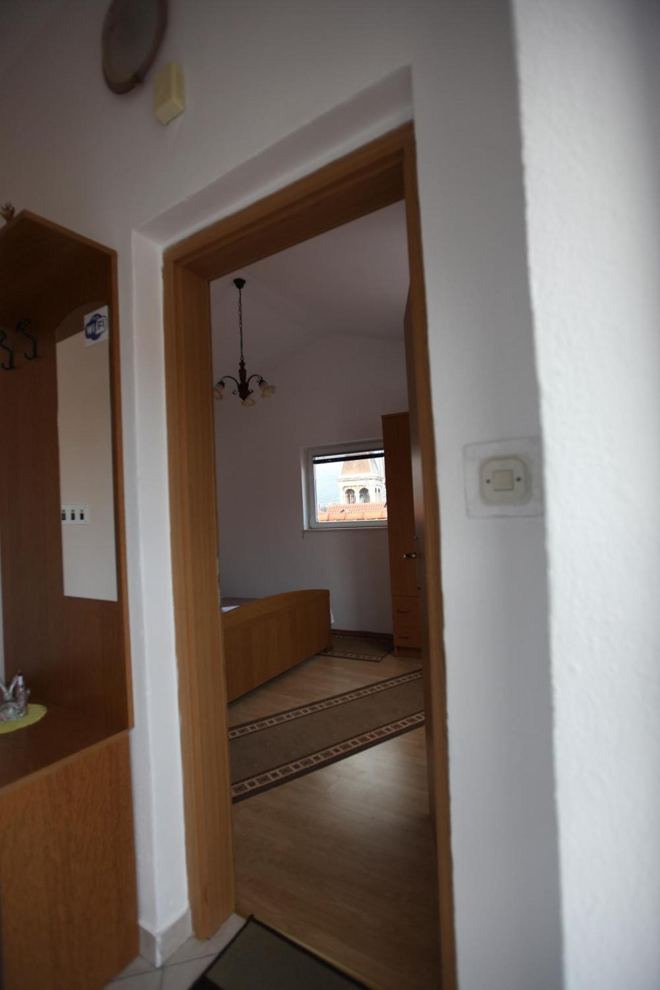 Apartment Jure Trogir Buitenkant foto